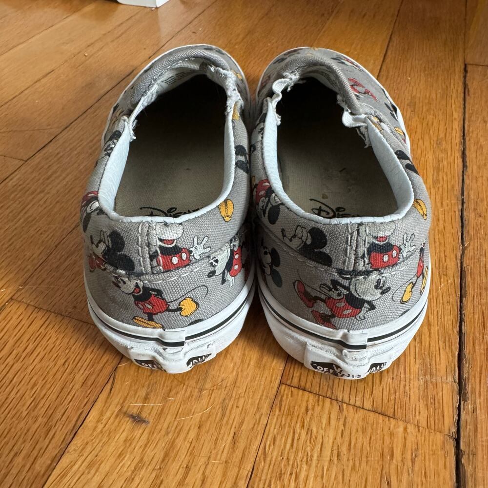 Vans x Disney Unisex Youth Mickey Mouse Slip on Sneakers Grey Size 12.5 - Picture 3 of 7